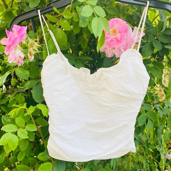 Zara Tops Zara White Cropped Tank Poshmark